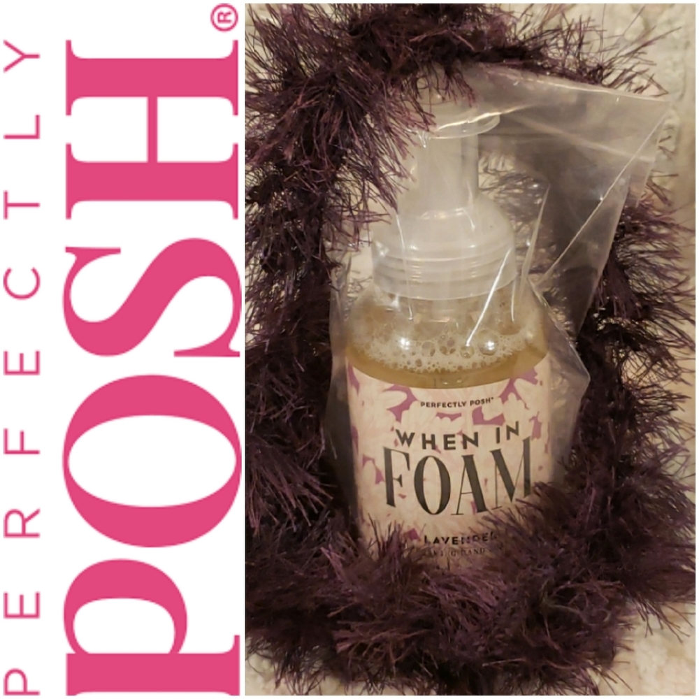 Perfectly Posh When In Foam Lavender Hand Soap